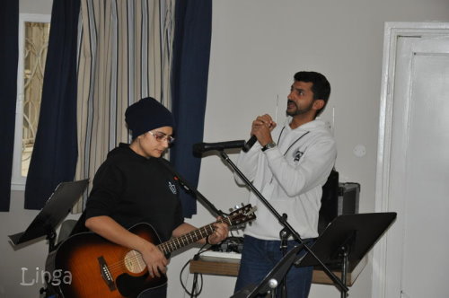 Rani & Shadia leading worship