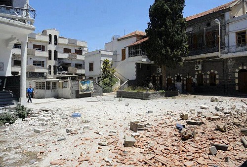 كاتدرائية أم الزنار في حمص تتعرض لدمار جزئي