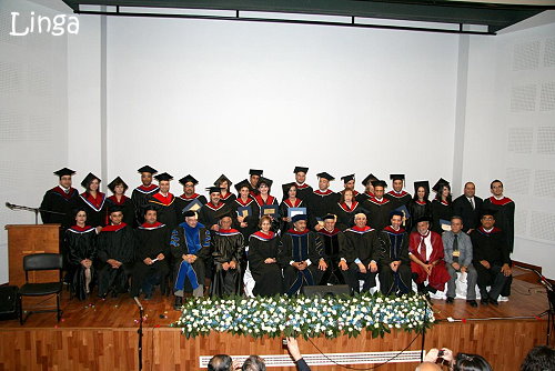 احتفال كلية بيت لحم بتخريج الطلاب - 2010