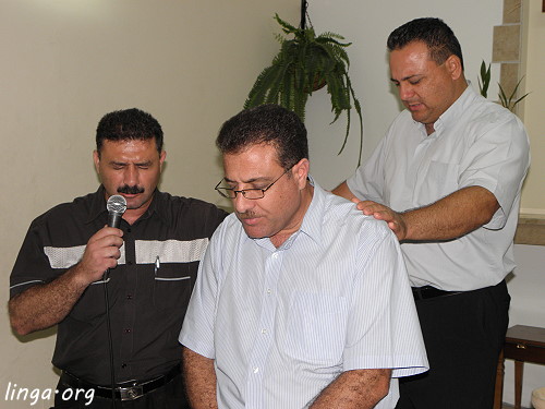 اجتماع تدريبي للخدام مع القس اندراوس ابو غزالة