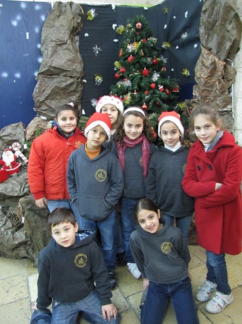 اجواء ميلادية بالمدرسة المعمدانية في الناصرة