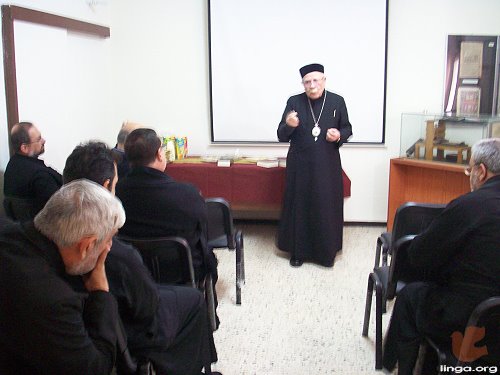 ممثلو كنائس الروم الكاثوليك يجتمعون للاحتفال في دار الكتاب المقدس في الناصرة