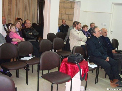 خدمة تذكارية للقس الدكتور وايت بيكر