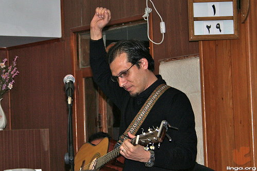 منذر اسحق