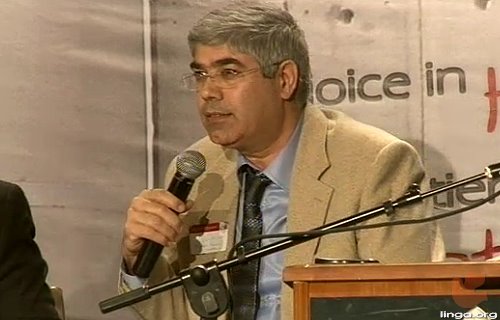 الأخ منذر نعوم يُعلم الجمهور بمساعي المجمع الإنجيلي نحو أن يكون معترف به في الدولة