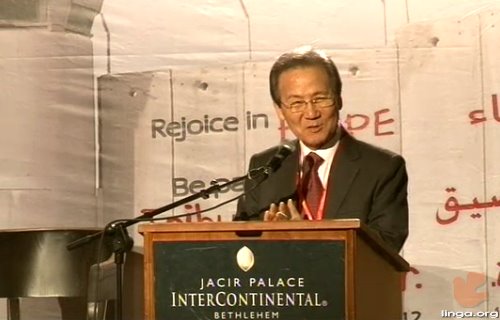 القس الدكتور دافيد سانغ بوك كيم، رئيس جامعة تورتش ترينيتي في كوريا الجنوبية، ورئيس مجلس الإتحاد الإنجيلي العالمي.