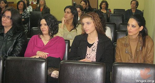 كنيسة الناصري في حيفا تحتفل بعيد الام