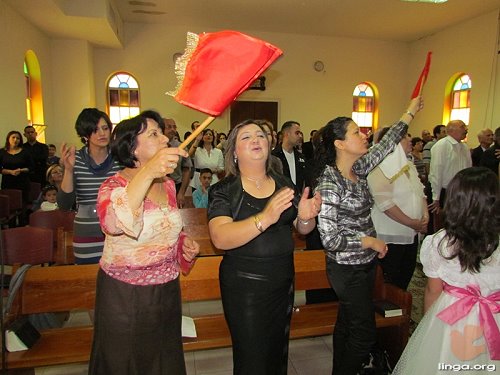 كنيسة الناصري بالناصرة تحتفل بعيد القيامة