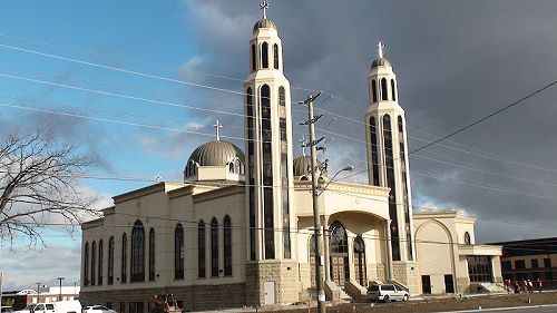 كنيسة الملاك ميخائيل والانبا تكلا القبطية الأرثوذكسية بمدينة برامبتون