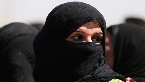 الدولة الاسلامية تفتح سوق نخاسة لبيع النساء المسيحيات والايزيديات