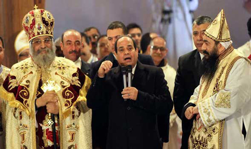 الرئيس السيسي يزور الكاتدرائية المرقسية بالعباسية لتهنئة المسيحيين الاقباط