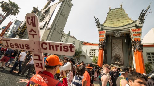 اعتقال مئة مسيحي في مداهمة لكنيسة بيتية في الصين