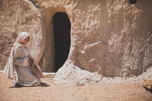 مريم المجدلية عند القبر