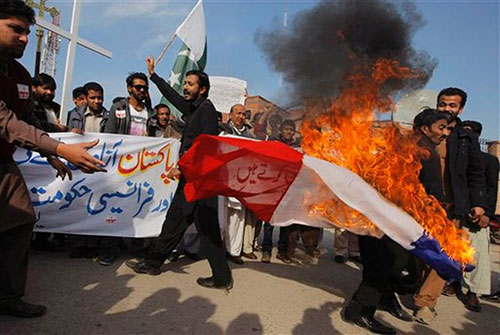 مسيحيو باكستان يشاركون المسلمين احتجاجاتهم ضد شارلي ابدو