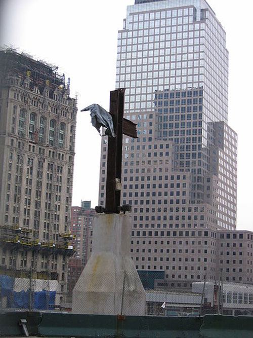 الصليب في مركز التجارة العالمي
