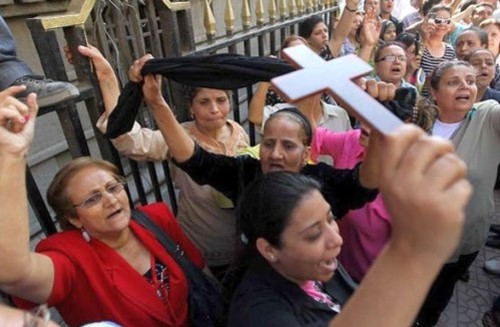 اختطاف 550 فتاة مسيحية مصرية واجبارهن على اعتناق الاسلام منذ عام 2011