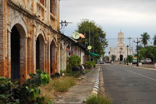 مطالبة المسيحيين في لاوس بالتخلي عن مسيحيتهم وايمانهم