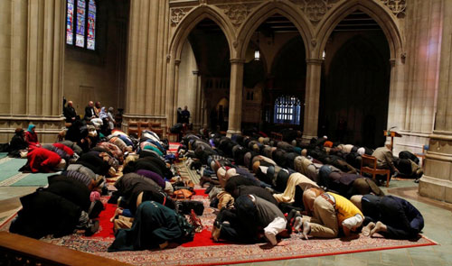 الكاتدرائية الوطنية في واشنطن تفتح ابوابها لصلاة المسلمين