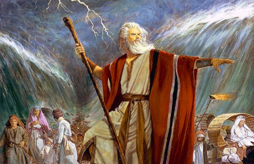 النبي موسى يشق البحر
