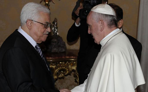 لقاء الرئيس الفلسطيني محمود عباس مع بابا الفاتيكان فرنسيس الاول