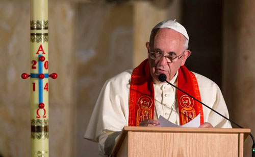 بابا الفاتيكان يعترف بالابادة الارمنية