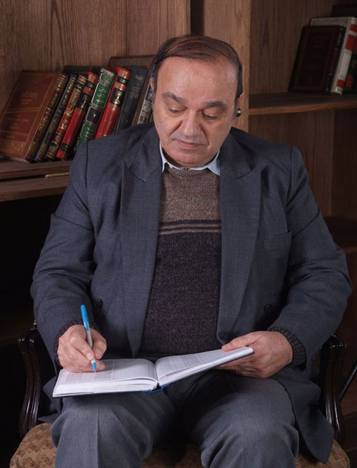 الكاتب سمير الشوملي