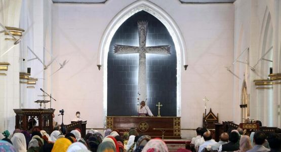 مقتل قس باكستاني في هجوم بمدينة بيشاور