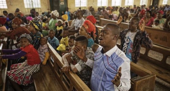 ارهابيون اسلاميون يقتلون 3 مسيحيين ويدمرون كنيسة في نيجيريا