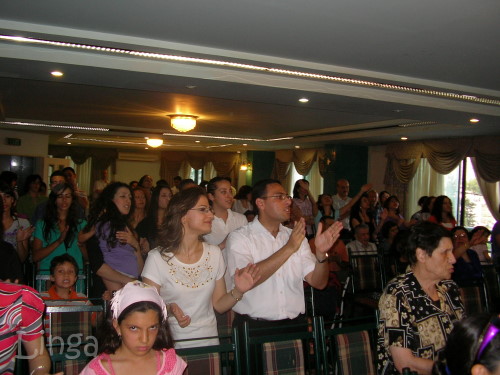 فريق تسبيح الفادي يحتفل بالوم تسبيح بلد المسيح في رام الله