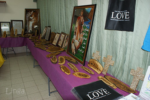 اخبار مسيحية - معرض الكتاب المقدس في كفر ياسيف
