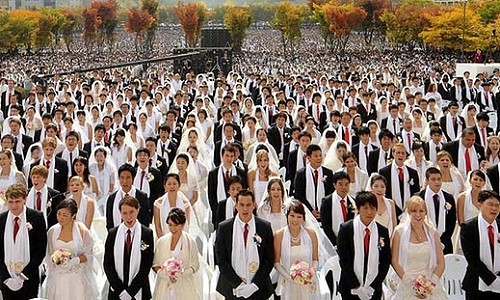 اخبار مسيحية - 40 الف يتزوجون بعرس جماهيري في كوريا الجنوبية