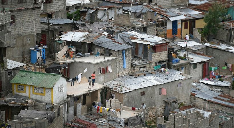 الاضطرابات في هايتي تزيد من الجوع إلى الإنجيل
