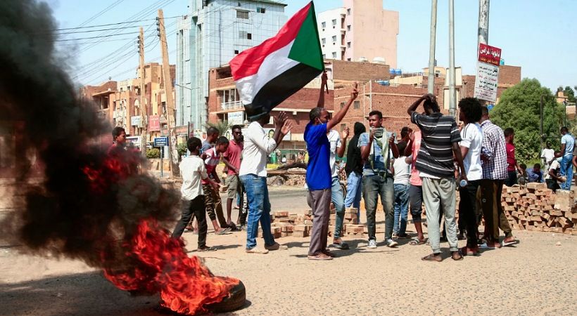 المسيحيون قلقون بعد انقلاب السودان