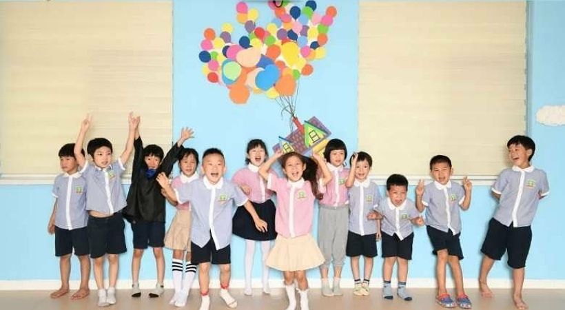 الصين تغلق مدرسة مسيحية في بكين