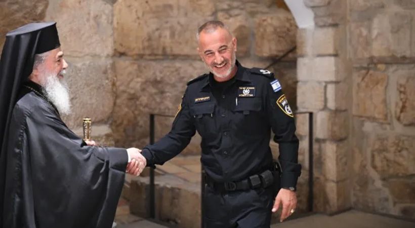بعد المضايقات على المسيحيين، الشرطة الاسرائيلية: "ملتزمون بأمانكم"