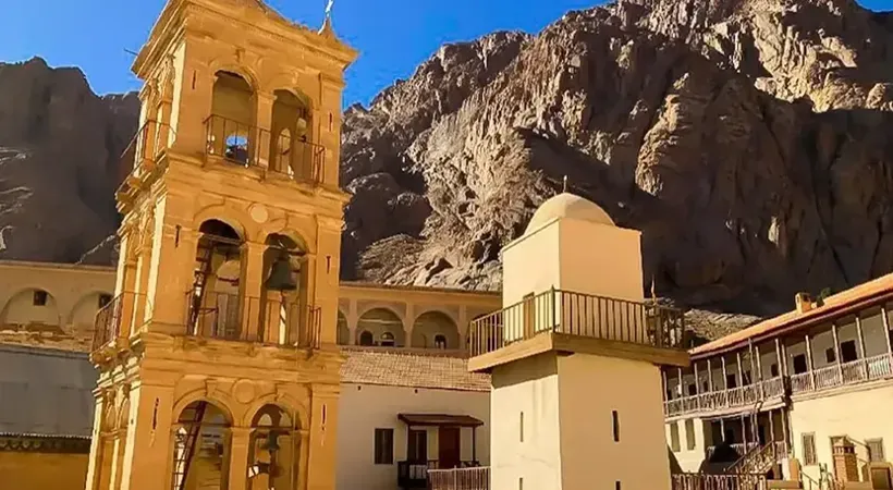 تشدد إسلامي أم قرار إداري؟ دير سانت كاترين ضحية لعبة النفوذ في مصر