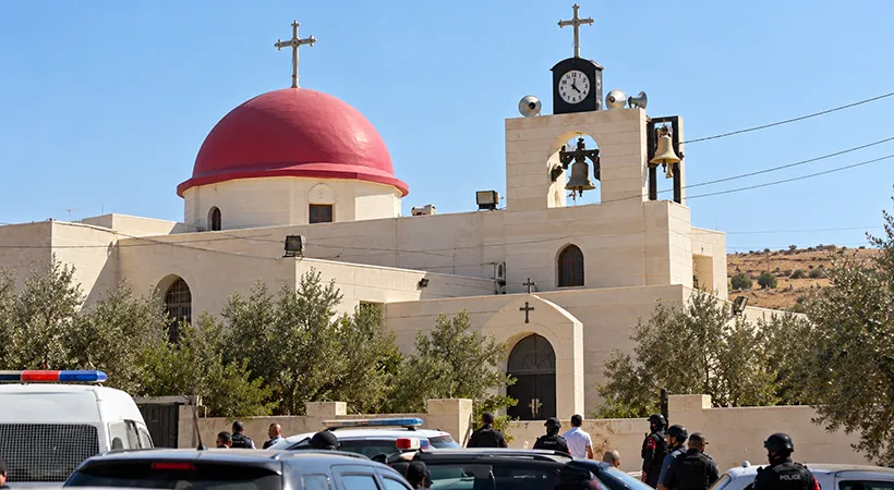 الأردن: ارتفاع ضحايا الهجوم الإرهابي على كنيسة الكرك إلى 8 قتلى و26 مصابًا